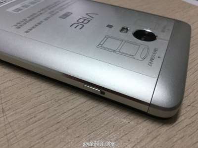 Lenovo Vibe P1 (foto 1, fonte Weibo)