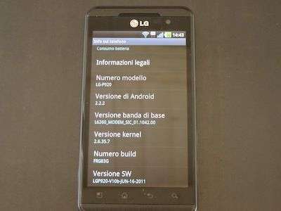 LG Optimus 3D