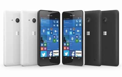 Render del Lumia 650 nelle colorazioni black e white