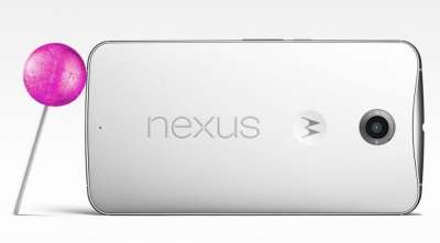 La cover posteriore è dominata dal logo Nexus