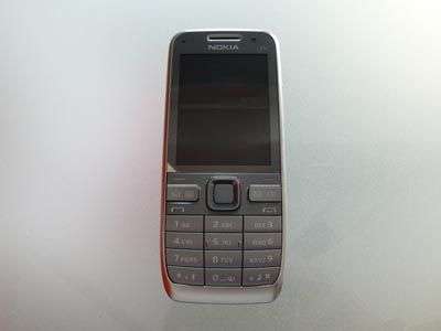 Nokia E52 