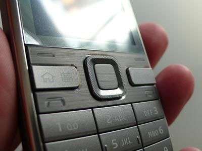 Nokia E52 
