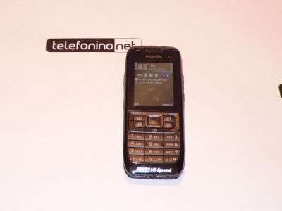 Nokia e51