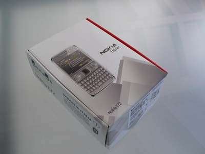 Nokia E72 