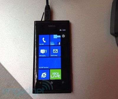 Nokia Lumia 800 (Sea Ray)