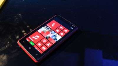 Nokia Lumia 820