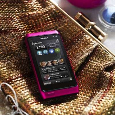 Nokia N8 Pink