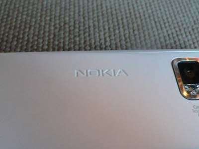 Nokia X6 