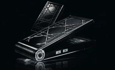 Nuovo clamshell da Christian Dior 