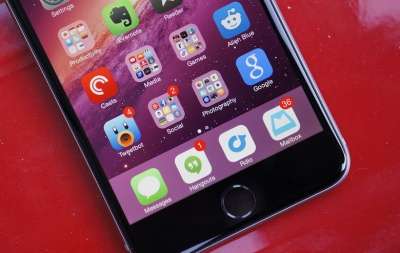 Il display dell'iPhone sarà presto OLED?