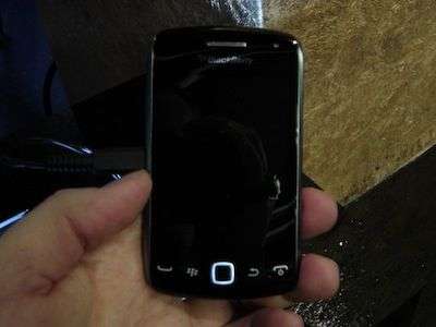 RIM BlackBerry Curve 9380