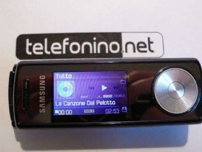 Samsung F210: Modalità mp3