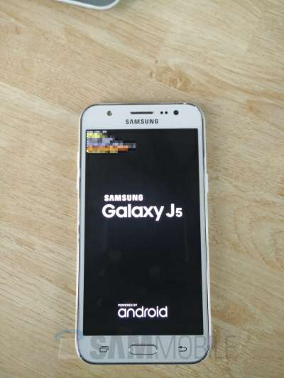 Samsung Galaxy J5 (fronte)