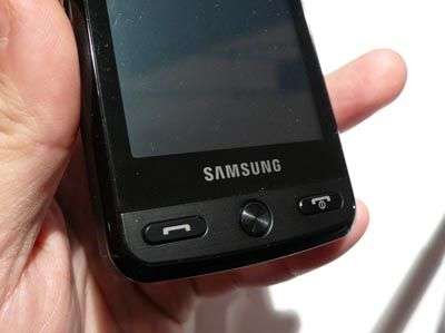 Samsung M880 