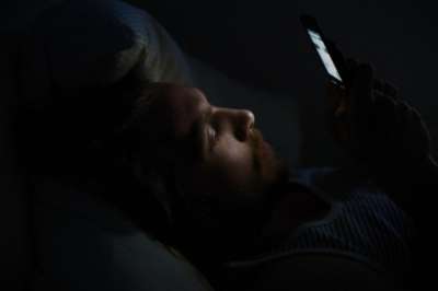 Smartphone utilizzato a letto