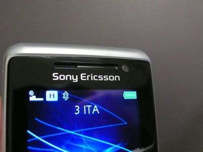 Sony Ericsson C702 