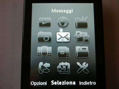 Sony Ericsson G705 