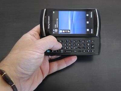 Sony Ericsson Vivaz Pro