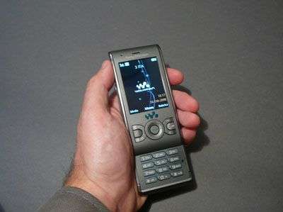 Sony Ericsson W595 