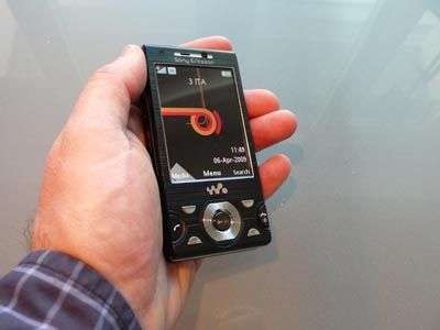 Sony Ericsson W995 