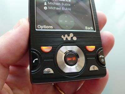 Sony Ericsson W995 