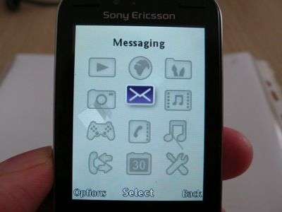 Sony Ericsson YARI 