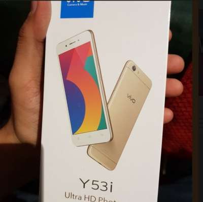 Vivo Y35i