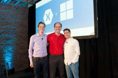 Nat Friedman (CEO Xamarin), Scott Guthrie (Microsoft), Miguel de Icaza (CTO Xamarin)