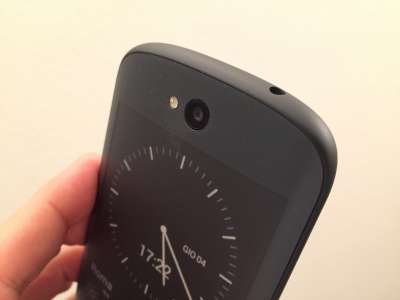 YotaPhone 2