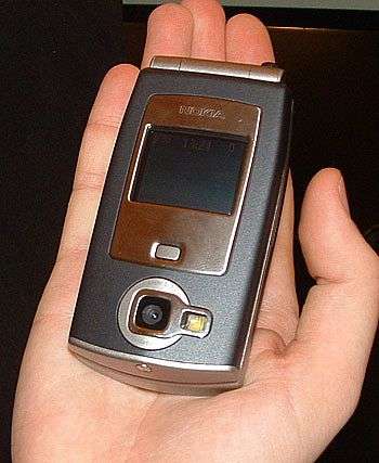 Nokia N71