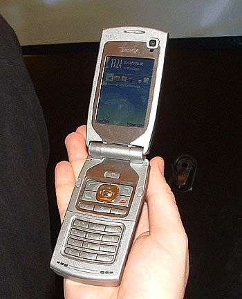 Nokia N71